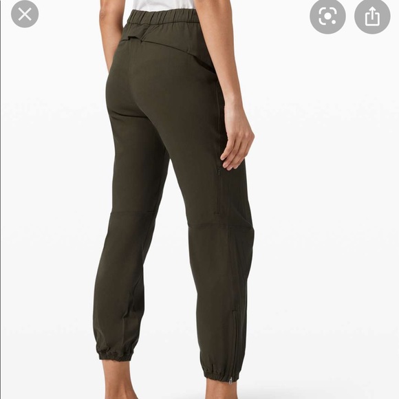 NWOT essential affinity mid rise jogger 27” - Picture 2 of 2